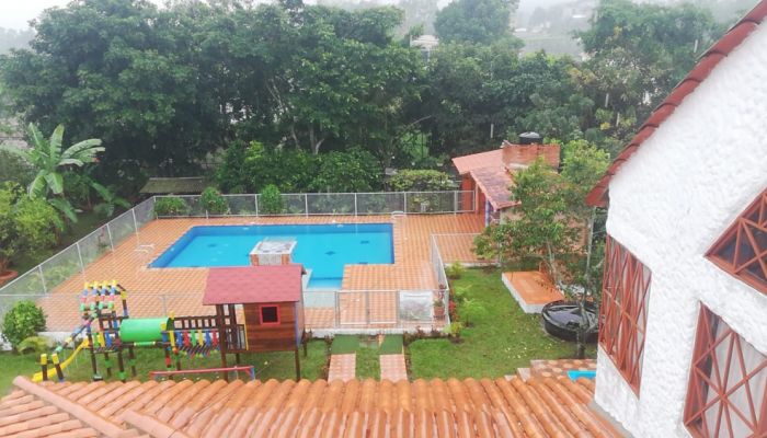 2 HOTEL CHINACOTA