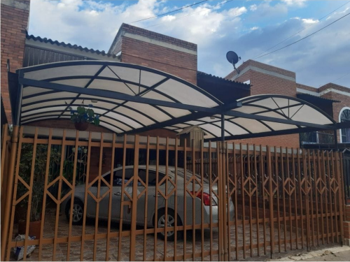 1 CASA CANEY